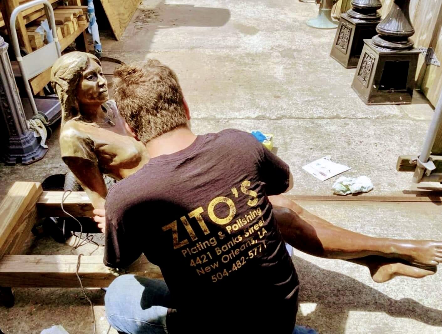 NO.statue.adv